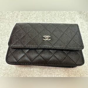 Black Crossbody bag with silver metal strap